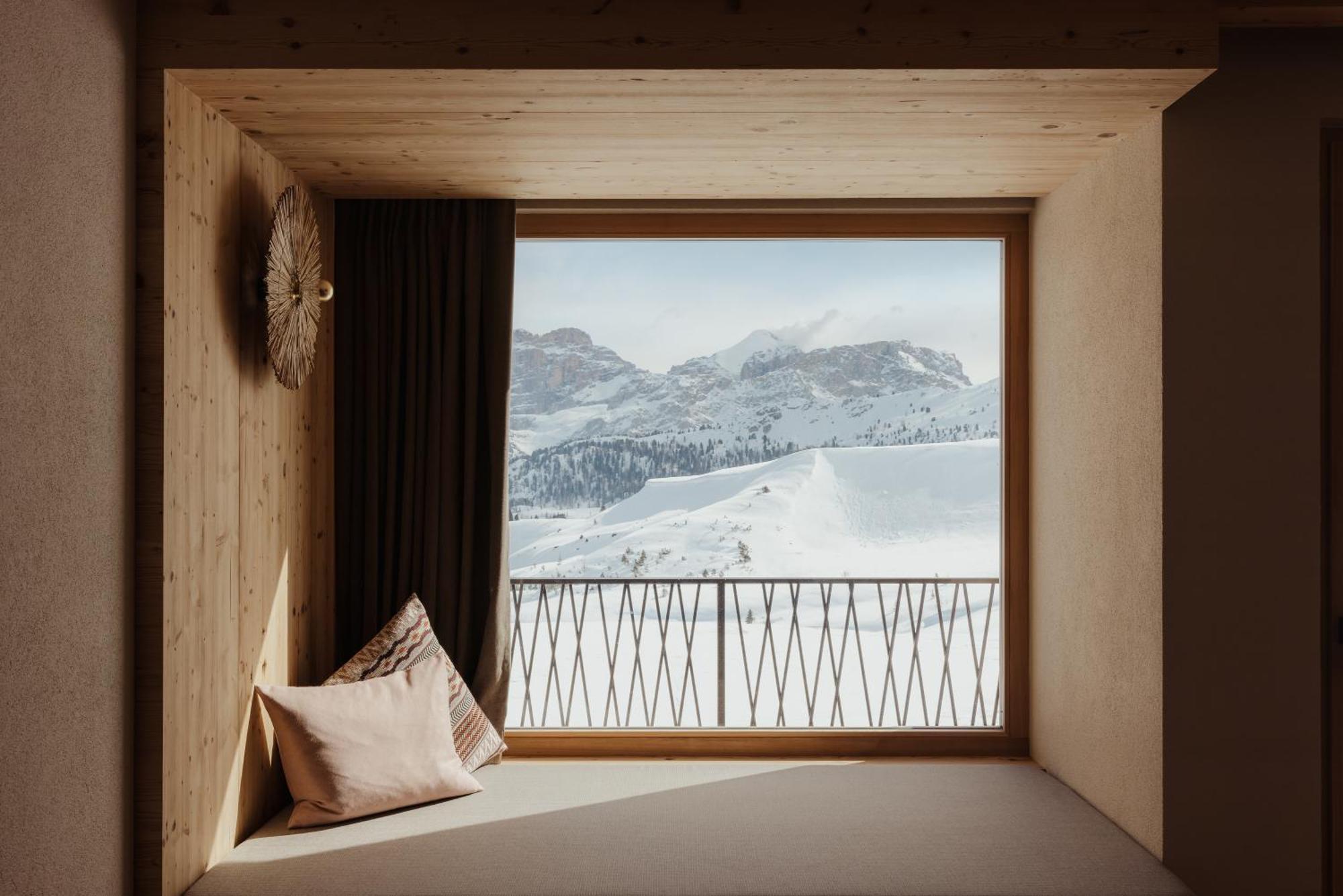 Rifugio Alpino Pralongia Villa Corvara In Badia Exterior photo